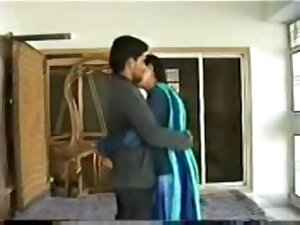 Indian honeymoon pair fucking