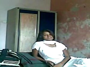 Amateur sex with shy Indian GF