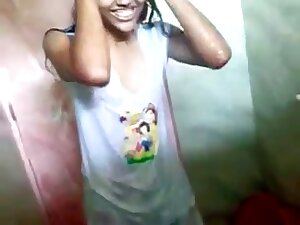 Indian college girl fucking in public shower