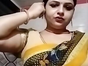 Desi Sexy Mom Showing Boob Pussy N Ass
