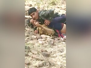 Today Exclusive- Desi Village Randi Outdoor Fucked