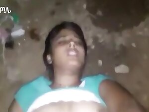 Indian Porn Site Exposes Sexy Shy Amateur College Girl