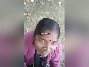 Desi Randi Outdoor Blowjob