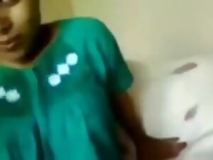 Check out my beautiful amateur Indian girlfriend on cam previous to group sex