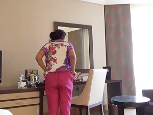 THICK BOOTY COUPLE
