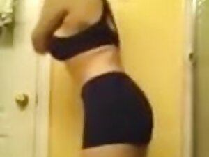 Hot Nice-Looking Punjabi Hotty Exposing n Masturbating
