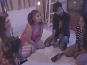 Game Khelte Khelte Ladkiyo Ko Choda