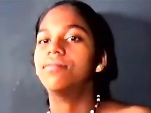 Cute girl fingered and screwed in bhabi sex video