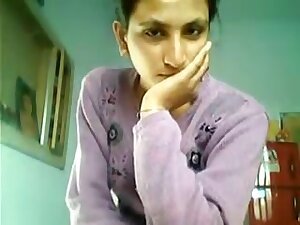 Jammu callgirl teasing and stripping
