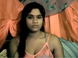 Indian girl reveals her body