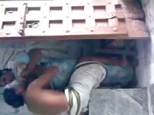 Indian Babe Gets Her Tits Licked And Pussy Fucked In An Ama