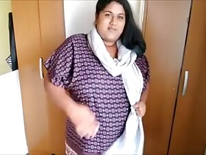 Indian BBW Nude Show