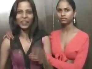 Desi girls dildo