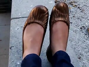 STINKY INDIAN DOCTOR FEET!!!