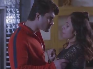 Bhen Ki Dost Ko Bulakr Jamker Chudai Ki