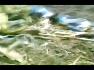 Desi horny aunty 3some outdoors