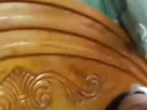 Skinny desi indian girlfriend fucks.