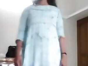 Keerthi bhabi seducing full nude show