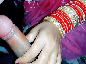 Boss Ne Birthday Party Mein Bulakar Muje Chudawaya Apne Dost