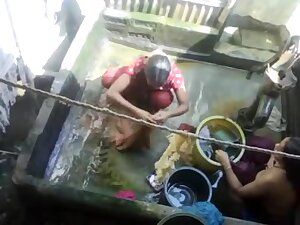 Desi Girls Bathing Nude Nice Boobs