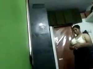 Next Door Shanti Bhabhi MMS