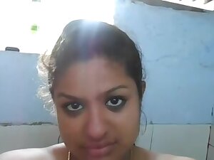 Desi à¤šà¥‚à¤¤ à¤®à¥‡à¤‚ à¤‰à¤‚pà¤²à¥€ With Mia Khalifa, Indian Aunty And Sunny Leone