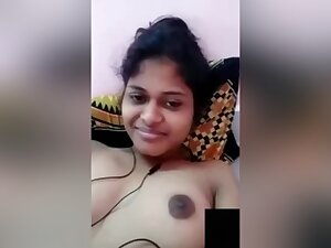 Today Exclusive- Cute Desi Girl Showing Boobs To Lover On Video Call Part 2