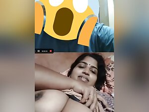 Today Exclusive- Desi Bhabhi Showing Her Boobs To Lover On Video Call Part 2