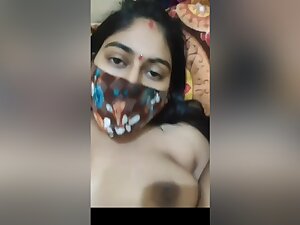 Tamil Couple Hot Sex Video On Bed And Milk Coming