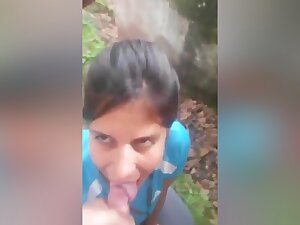 Desi Girl Outdoor Blowjob And Bf Cum On Her Face