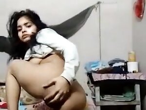 Cute Desi Teen Leaked Nude