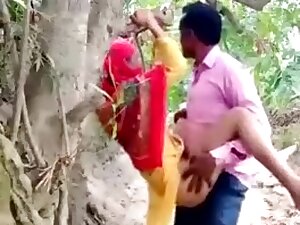 Indian Tarzan Style Sex With Desi Mowgli