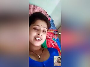 Desi Randi Bhabhi Shows Boobs And Pussy