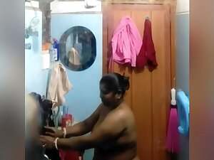 Exclusive- Big Boob Desi Bhabhi Bathing Video Record By Hidden Cam