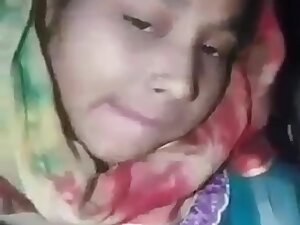 Bangladeshi Muslim Girl Sexy Boobs Pussy Show