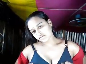 Bangladeshi Village Lady Nude Masturbation