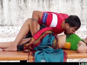 Marathi Bhabhi Kp Pados Ladke Ne Choda - Hot Indian