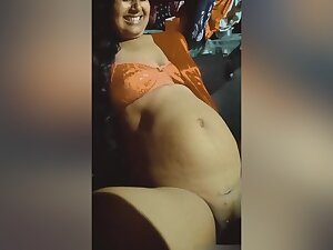 Today Exclusive- Desi Couple Fucking