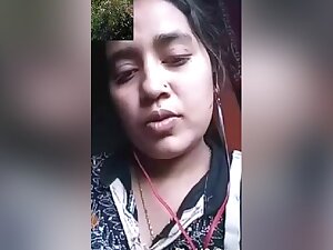 Today Exclusive- Bangladeshi Girl Showing Her Boobs And Pussy On Video Call Part 2