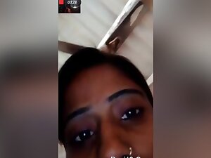 Today Exclusive- Village Girl Showing Her Pussy