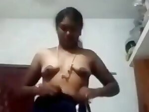 Saree Stripping Tamil Maami