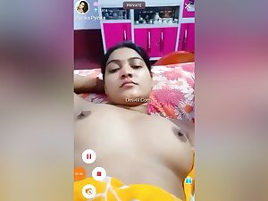 Today Exclusive- Sexy Desi Bhabhi Boobs Sucking By Hubby