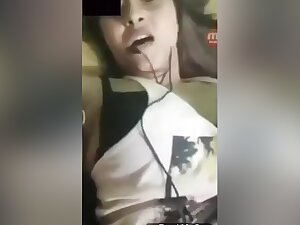 Today Exclusive- Cute Desi Girl Showing Her Boobs And Pussy Part 5