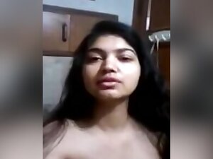 College Girlfriend Makes Video For Bf While Fingering