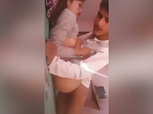 Today Exclusive- Super Hot Look Nepali Girl Hard Fucked By Lover