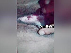 Today Exclusive- Horny Desi Girl Showing Her Boobs And Pussy Part 1