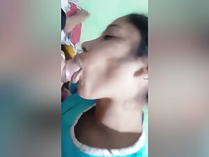 Desi Bhabhi Blowjob