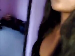 Tamil Bitch Sucking Dick Of Her Customer Video