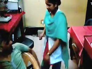 Technician Finguring Lady Doctor - No Nude