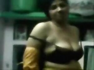 Mumbai Aunty Birthday Costume